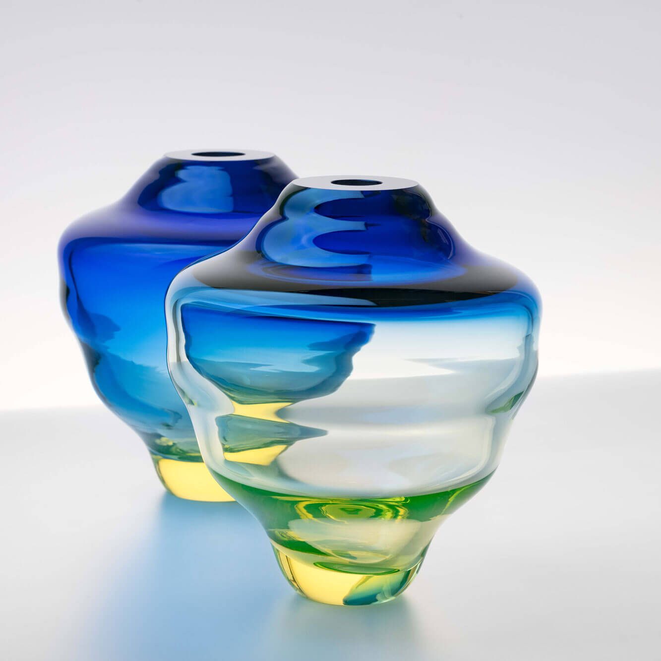 Trifid uranium glass vase